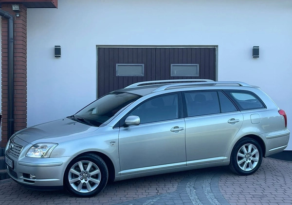 Toyota Avensis cena 14800 przebieg: 164000, rok produkcji 2006 z Radom małe 191